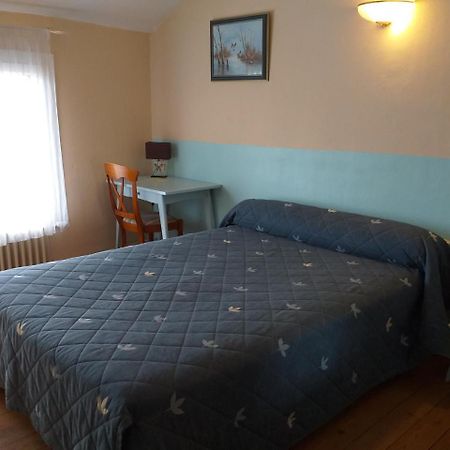 Hotel Le Lion D'Or Salbris Luaran gambar